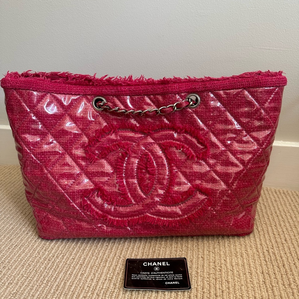 CHANEL Hot Pink Quilted CC Logo Tote